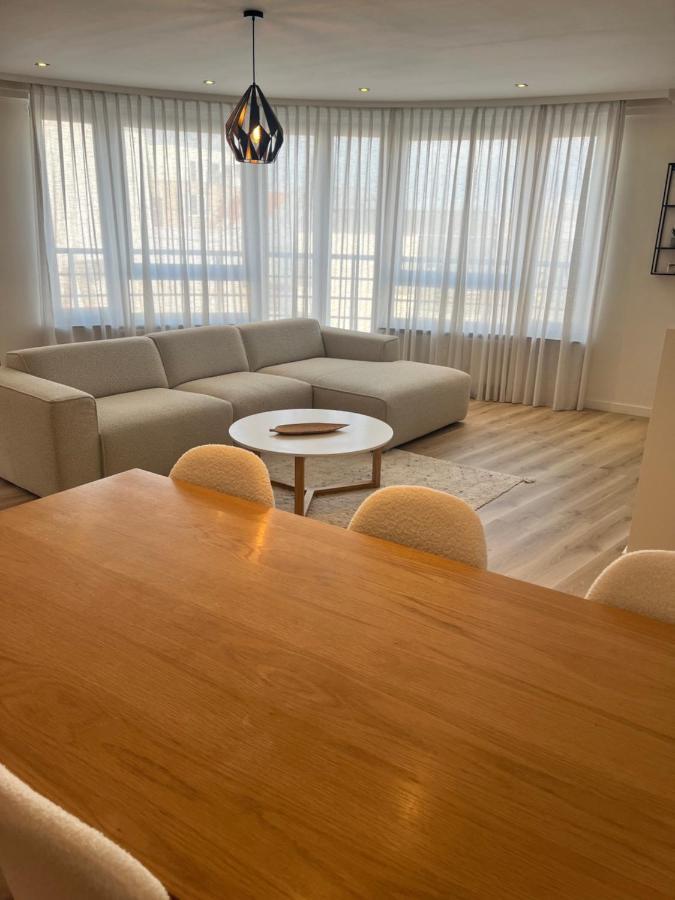 Portofino - Luxe Appartement Met Lateraal Zeezicht Остенде Экстерьер фото